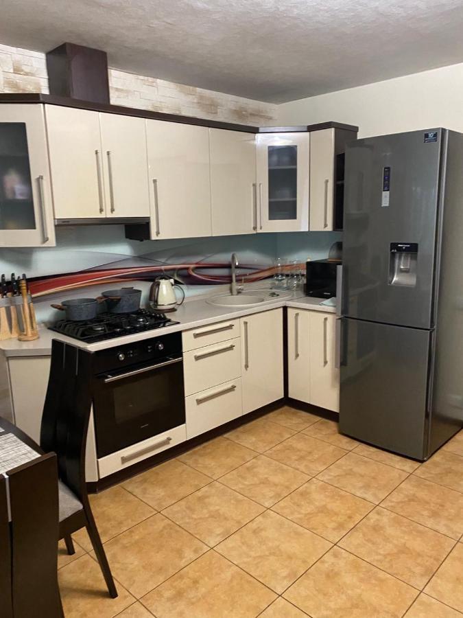 Privatus Namas Apartman Šilutė Kültér fotó